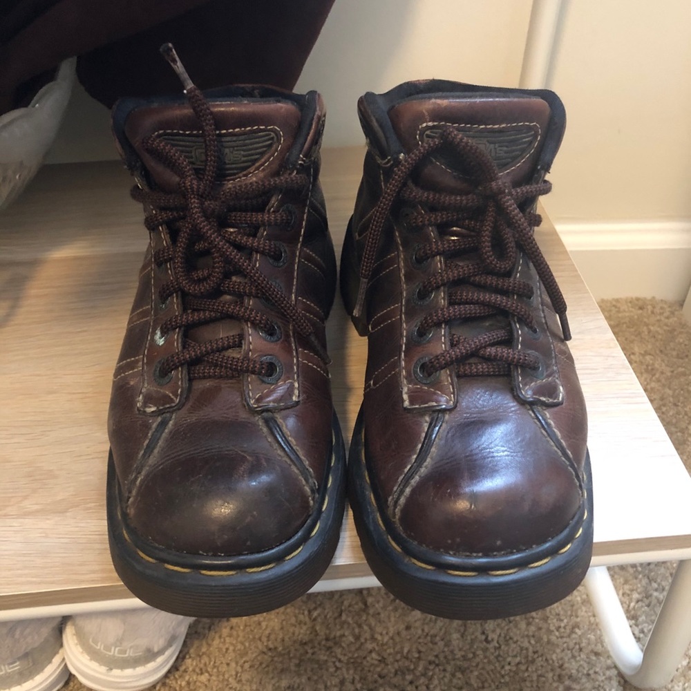 Dr Martens SIZE 8 in women’s or 6 in men